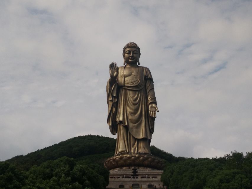 Private Day Tour to Wuxi Lingshan Grand Buddha and Tai Lake - Leaving Shanghai For Wuxi’s Lingshan Park