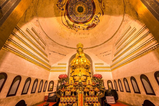 Private Full-day Trip: Leshan Giant Buddha&Emeishan Scenic Resort - The Leshan Giant Buddha by boat