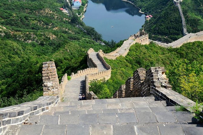 Private Great Wall Fancier's Day Tour: 3 Sections of Great Wall Visiting - Huanghuacheng: rugged walls beside water