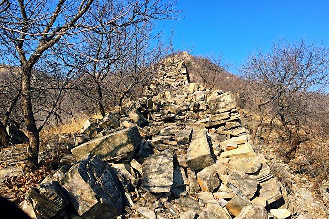 Private Great Wall Hiking Tour: Across The Border of 3 China Provinces - The two-hour ride from Beijing