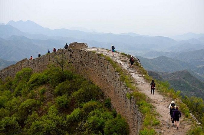 Private Great Wall of Gubeikou Hiking Tour from Beijing - The turn toward 24 Eye Tower