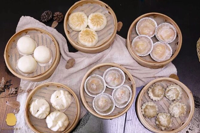 Private Guangzhou Food Tour Michelin Restaurant&Local Food Market - Huacheng Square and the modern city