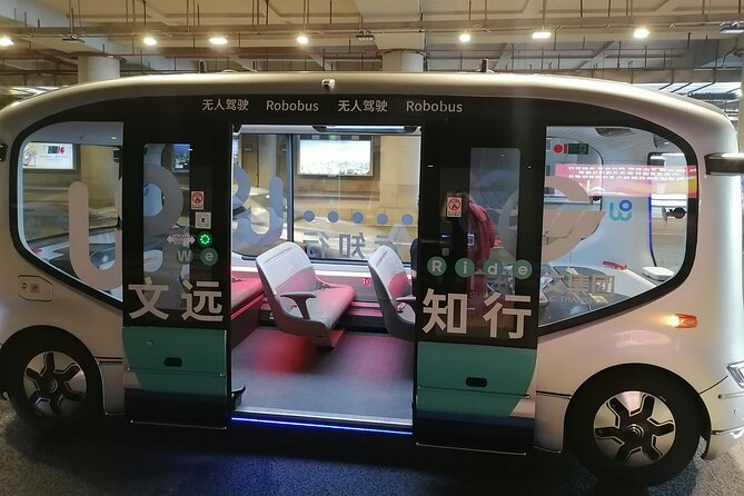 Private Guangzhou High-Tech Tour AI Robot Auto Drive Bus and More - What this Guangzhou tour is really about
