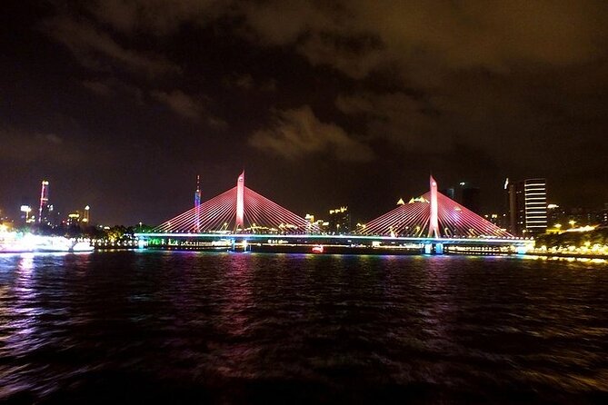 Private Guangzhou Night Tour Pearl River Cruise & Dim-Sum Dinner - Canton Tower Wharf and Huacheng Square