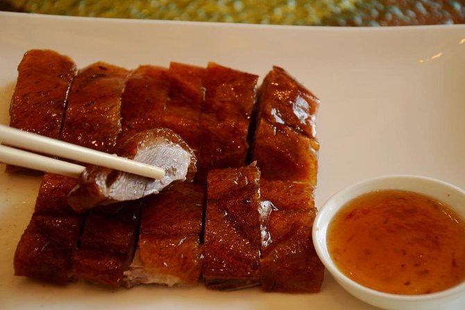 Private Guangzhou Night Tour with Canton Tower and Dim-Sum Dinner - Zhujiang New Town brings the modern city into view