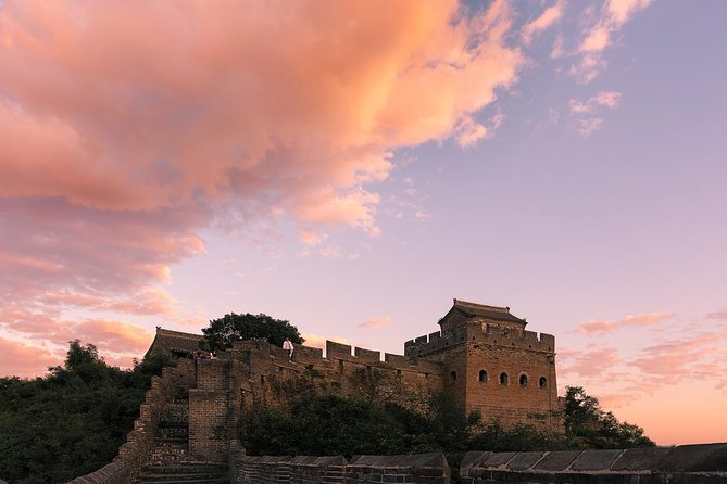 Private Jinshanling Great Wall Hiking Tour from Beijing - Reaching Jinshanling and beginning the walk