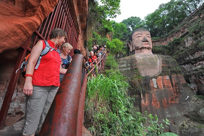 Private Leshan Giant Buddha and Local Food Tasting Trip - The red-sandstone stairway beside the Buddha