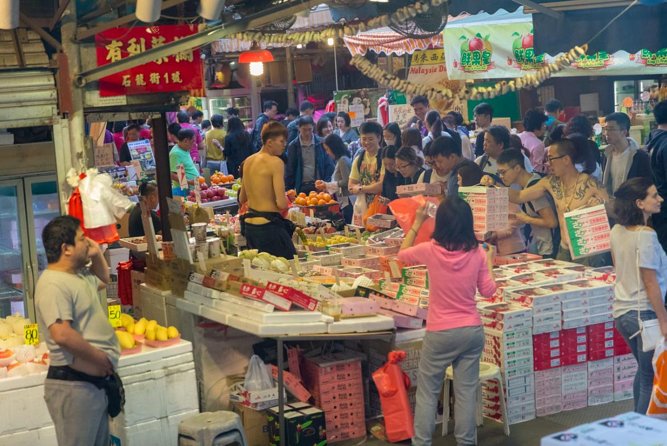 Private Mongkok City Night Tour in Hong Kong - Ladies Market, Sneakers Street, and Mongkok’s crowded core