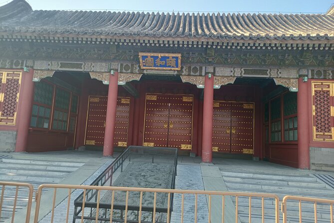 Private Mutianyu Great Wall and Summer Palace Layover or Day Tour - Strengths and Limits at a Glance