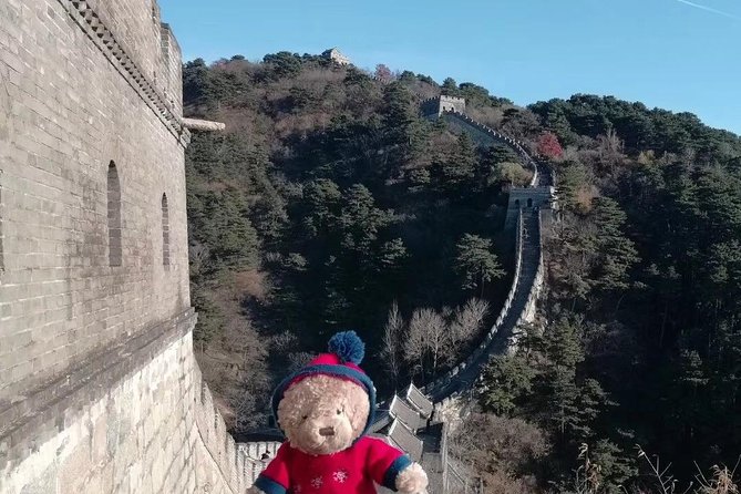 Private Mutianyu Great Wall Day Tour From Beijing City/Airport - Walking between the watchtowers
