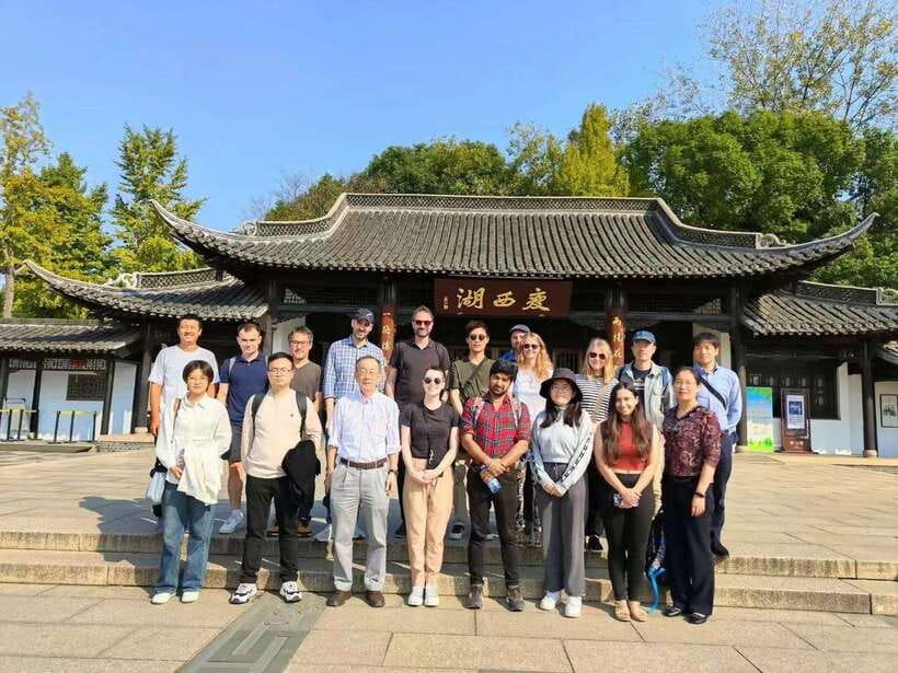 Private Nanjing China Tours - Walking through the Ming Dynasty City Wall