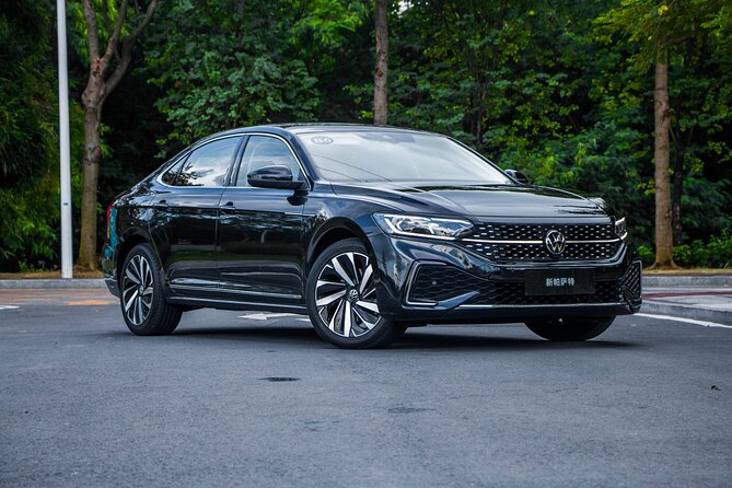 Private Pick-up From Shanghai Pudong Airport to Locations in City - Who should book this transfer?
