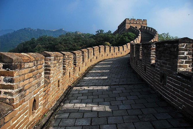 Private Round Trip Transfer Service To Mutianyu Great Wall - Arriving at Mutianyu and sorting out tickets