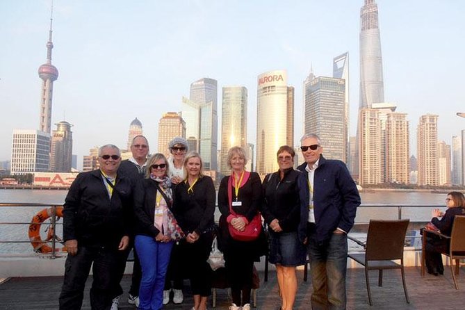 Private Shanghai Day Tour: Shanghai Museum, Yu Garden, Bund, Huangpu Cruise - Nanjing Road and the Modern City