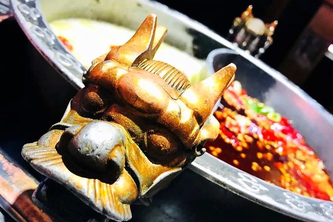 Private Shanghai Night River Cruise and Hot Pot Dining Experience - Timing, weather, and practical comfort