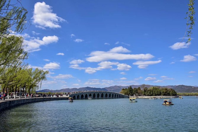 Private Summer Palace Walking Tour + Custom Scenic Route Add-Ons - Meeting your guide at the Summer Palace