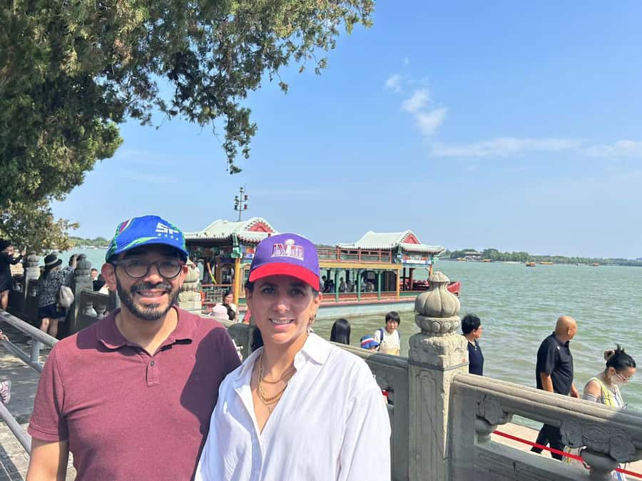 Private Tour-Great Wall Sunset & Hutong Walk - Is $300 per person fair value?