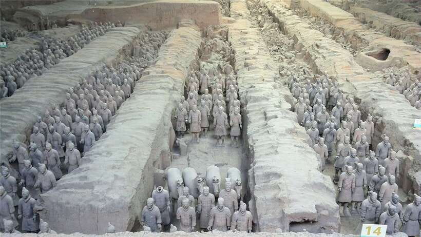Private Tour of Terracotta Army & Tomb of First Emperor - Arriving at the museum and saving your legs