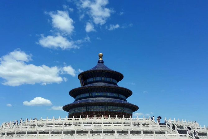 Private Tour: Temple of Heaven with Roast Duck and Acrobatic show - Who gets the best value from $220