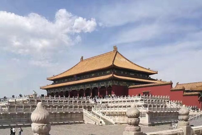 Private Tour to Mutianyu Great Wall, Tiananmen Square and Forbidden City - What the guide adds to the day