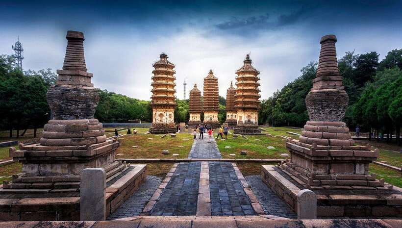 Private Tour to Yinshan Pagoda Forest w/Optional Activities - Walking through the pagoda valley
