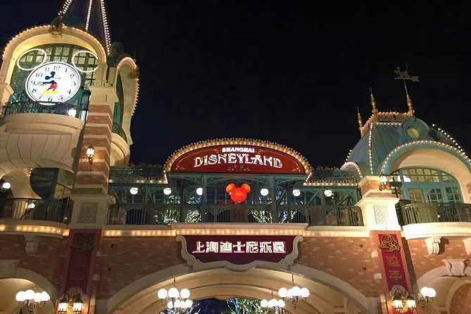 Private Transfer between Shanghai Disneyland and City Hotel - Who Will Like This Service Most