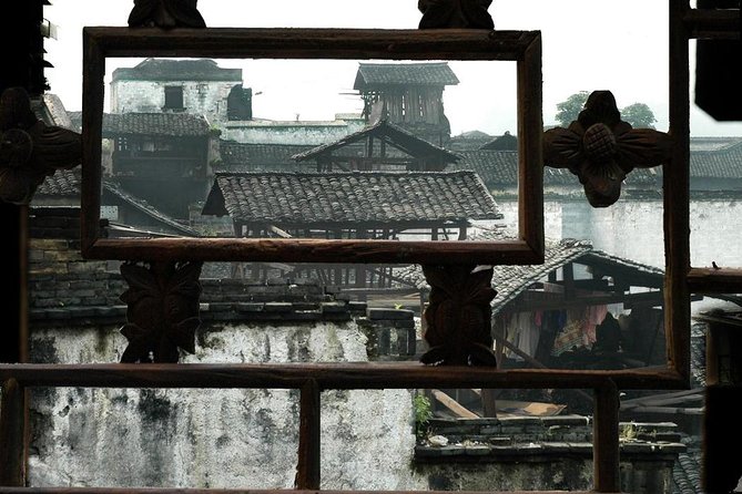 Private Transfer from Fenghuang to Guilin and stops at Hongjiang - Leaving Fenghuang for a long morning drive