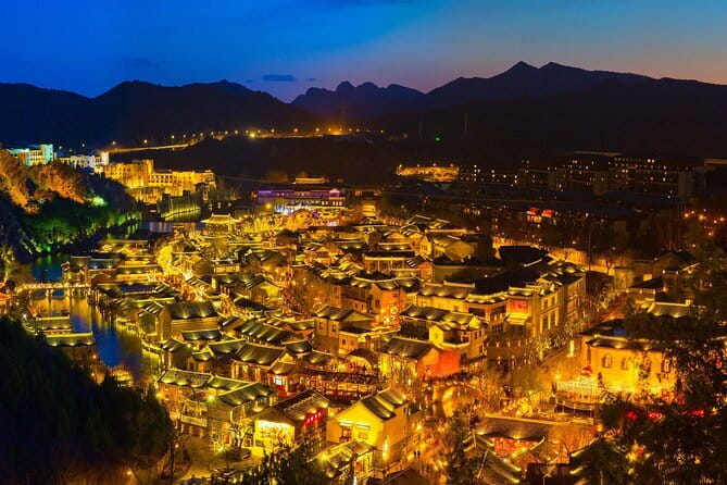 Private Transfer Service from Beijing To Juyongguan and Badaling Great Wall - The English-speaking driver question