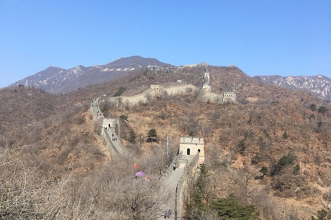 Private Transfer to Mutianyu Great Wall with professional driver - The 1.5-hour ride to Mutianyu