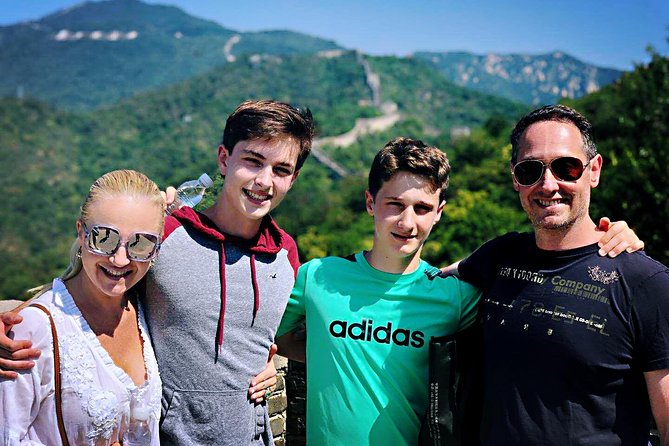 Private Transfers to Mutianyu Great Wall From Beijing/Airports - Why Mutianyu works well for a private day trip