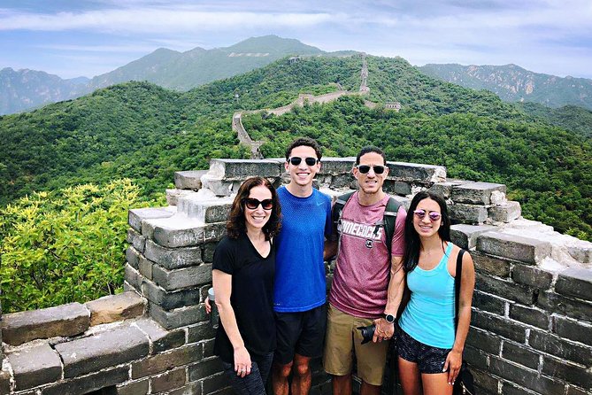 Private Transfers to Mutianyu Great Wall From Beijing/Airports - Waiting for the return journey