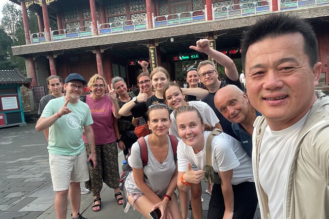 Private Transport to Beijing Suburban Scenic Spots - Getting help at the scenic area