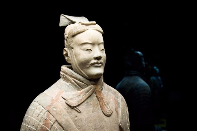 Private Xian Day Tour: Terracotta Warriors, Big Wild Goose Pagoda - The factory stop deserves a clear answer