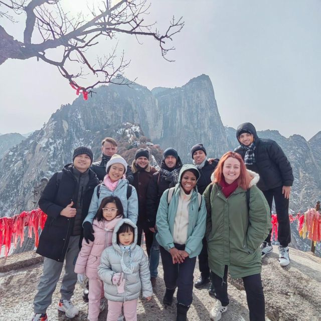 Private Xian Mt. Huashan Adventure Tour: Explore in Your Own - Choosing North Peak or West Peak
