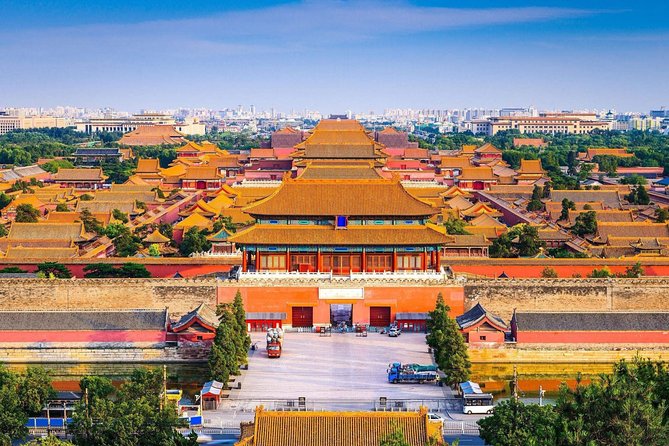 Quality Coach Day Tour to Tiananmen Square and Forbidden City plus Badaling Great Wall - The guide can shape the whole day