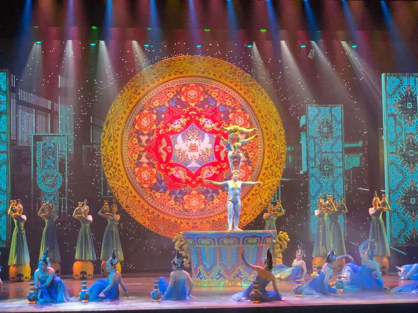 Red Theatre Beijing Acrobatics Show Ticket - Why the staging matters