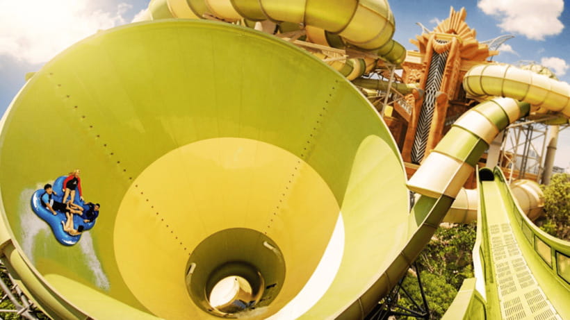 Sanya: Atlantis Aquaventure Waterpark - Water Slides for the Adrenaline Seeker