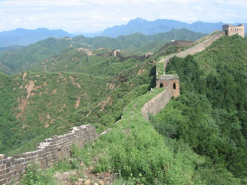 Self-guided challenging hiking from Jinshanling to Gubeikou - Why this route is more rewarding than a standard Wall visit
