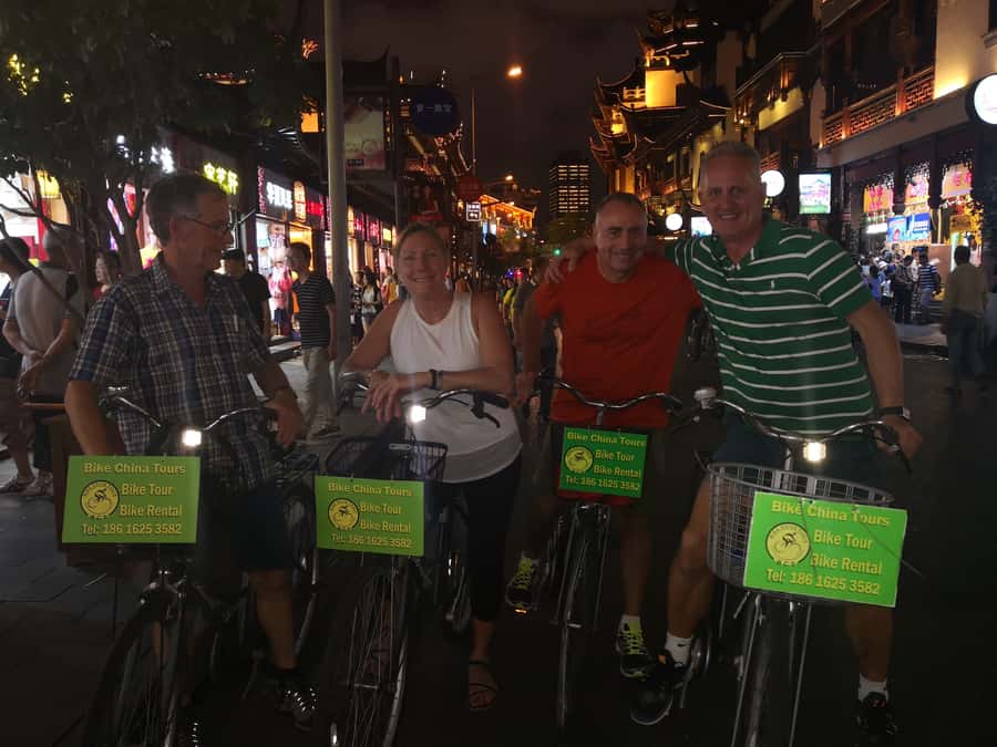 Shanghai: 4-Hour Nightlife Adventure & Tasting Bike Tour - Jing’an and the quieter side of the route