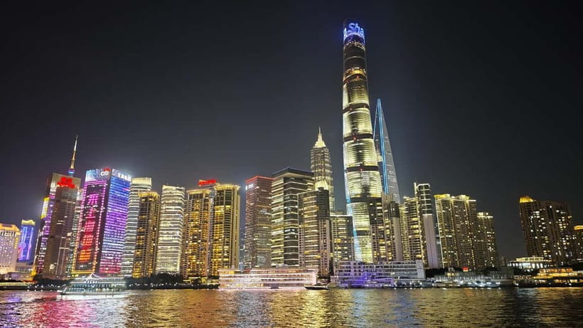 Shanghai: After Dark Dinner and Huangpu River Night Cruise - The local dinner comes before the tourist trappings