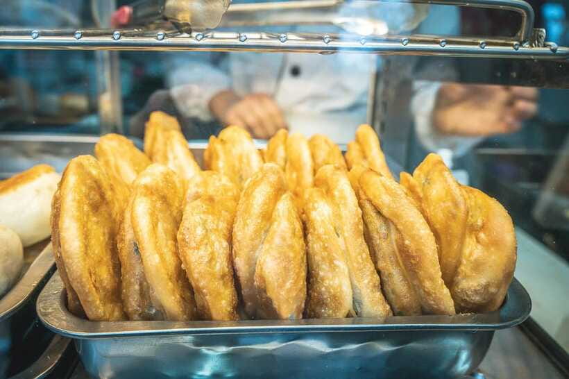 Shanghai Coffee & Breakfast Tour - What the group size means in practice