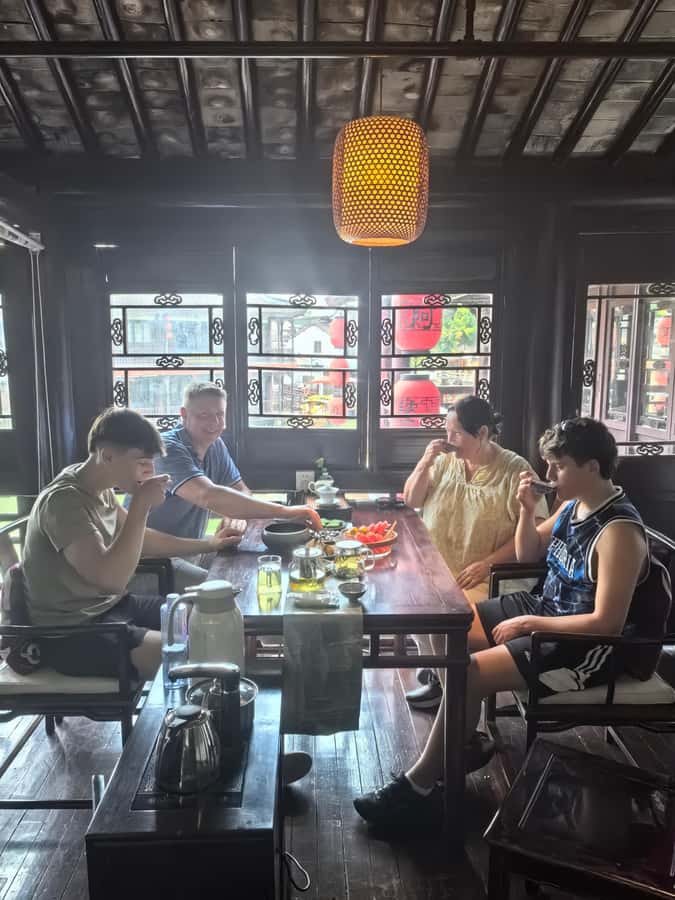 Shanghai Must-See and Foodie Test Bike Tour( Day & Night) - Food stops that add flavor to the ride