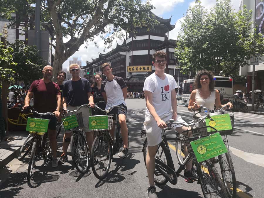 Shanghai Must-See and Foodie Test Bike Tour( Day & Night) - Day, night, weather, and cycling comfort