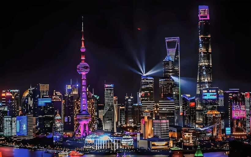 Shanghai Night River Cruise VIP Seat with Authentic Dinner - Key points at a glance