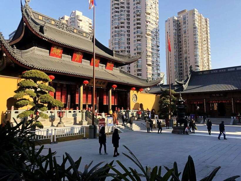 Shanghai One Day City Private Tour by German-Speaking Guide - Yu Garden, a 500-year-old pocket of calm