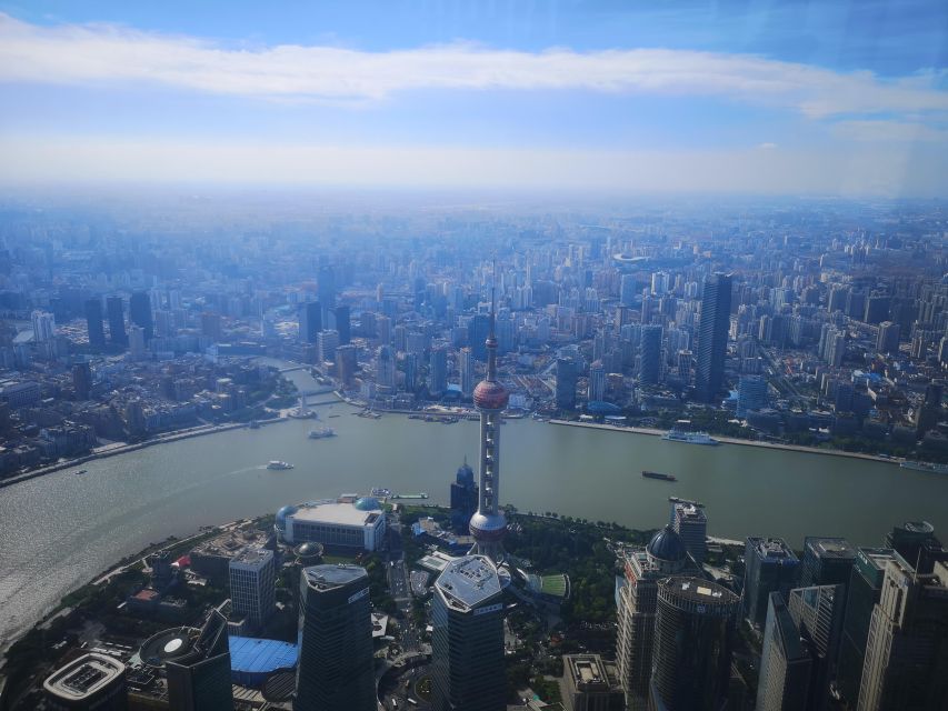 Shanghai: Private and Personalized Guided Tour - The guides make the biggest difference