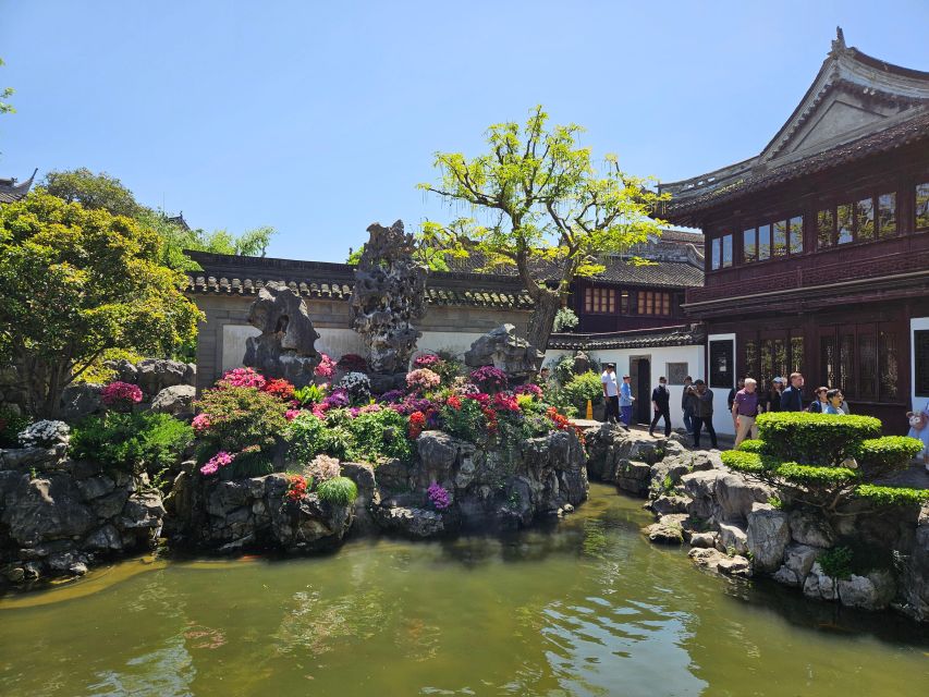 Shanghai: Private and Personalized Guided Tour - Walking through the French Concession