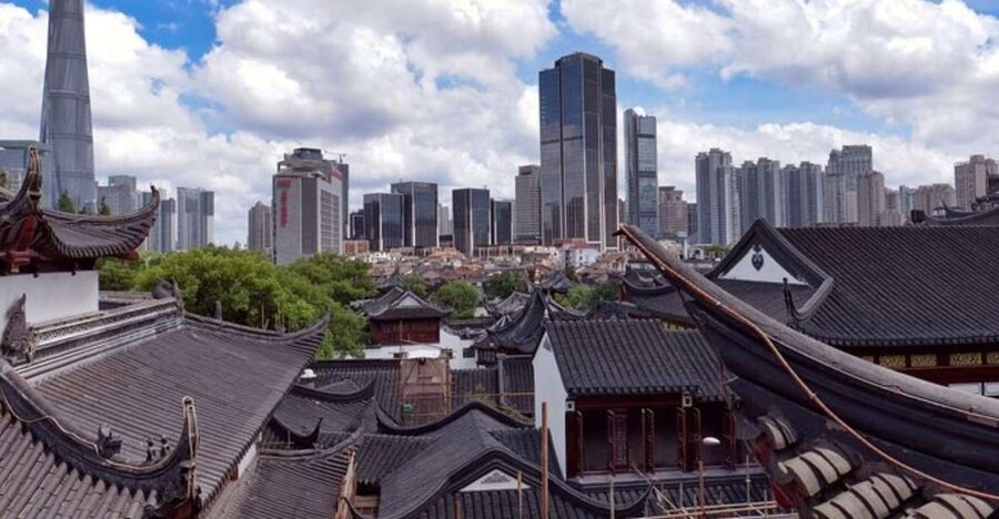 Shanghai: Private custom tour with a local guide - Why a private Shanghai walk can be worth it