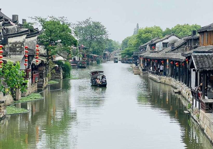 Shanghai: Private Shanghai & Zhujiajiao Tour with Lunch - Is $255 per person good value?