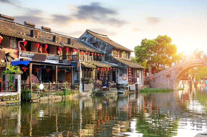 Shanghai: Private Shanghai & Zhujiajiao Tour with Lunch - Who should book this day?